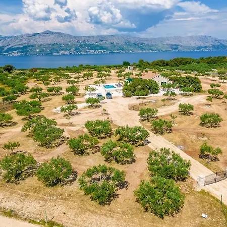 Cozy Diana, Private Pool Pučišća